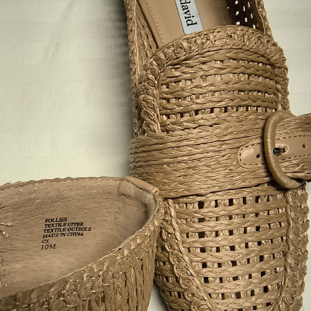 Charles Davis Women's Tan Loafers Size 10M - Picture 7 of 9